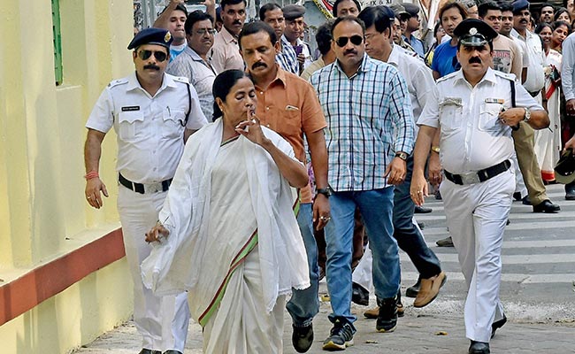 Narada sting case: BJP demands resignation of 12 TMC