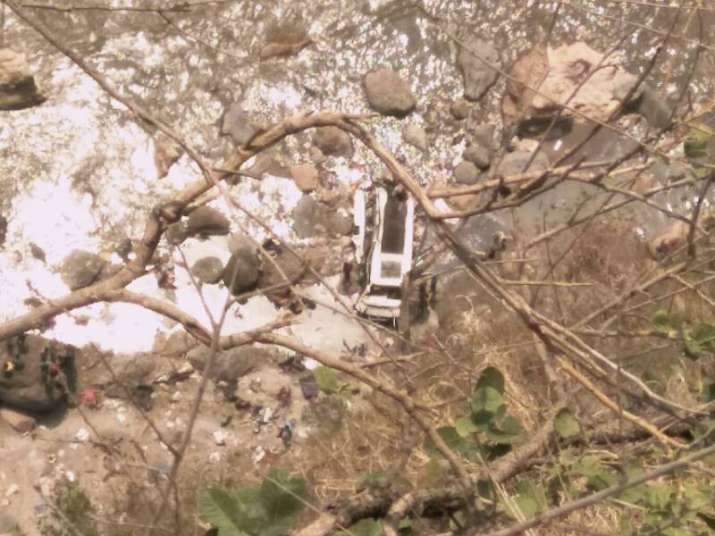 Private bus falls into river in Shimla, 45 dead