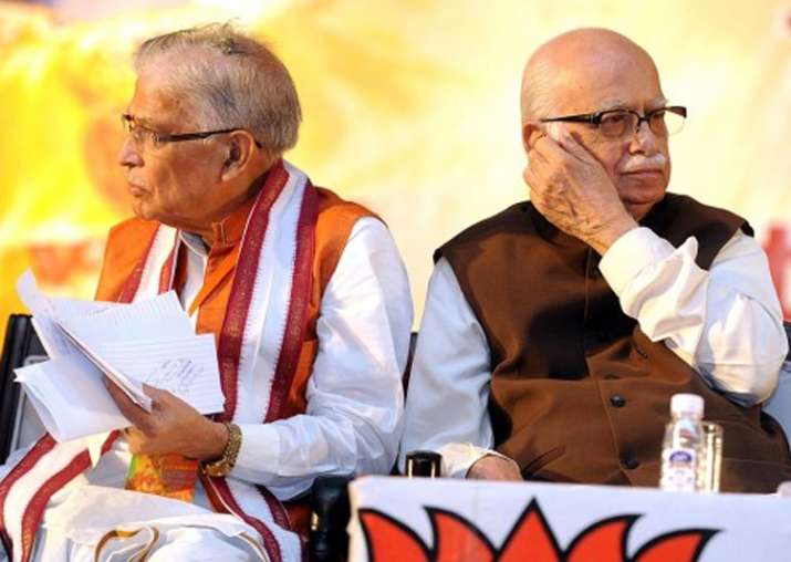 File pic of MM Joshi and LK Advani
