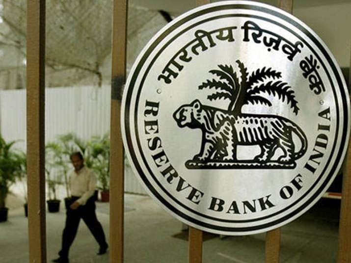 RBI asks taxpayers to pay dues in advance