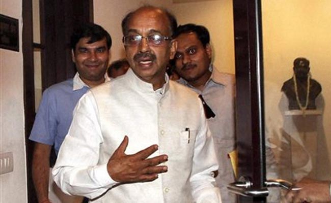 Vijay Goel snaps at BCCI-PCB meet in Dubai