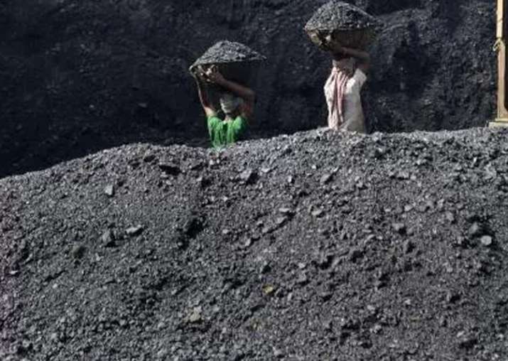 CIL to save Rs 800-1000 crore by closing 37 loss making