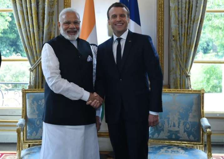 Indian PM Narendra Modi with French President Emmanuel