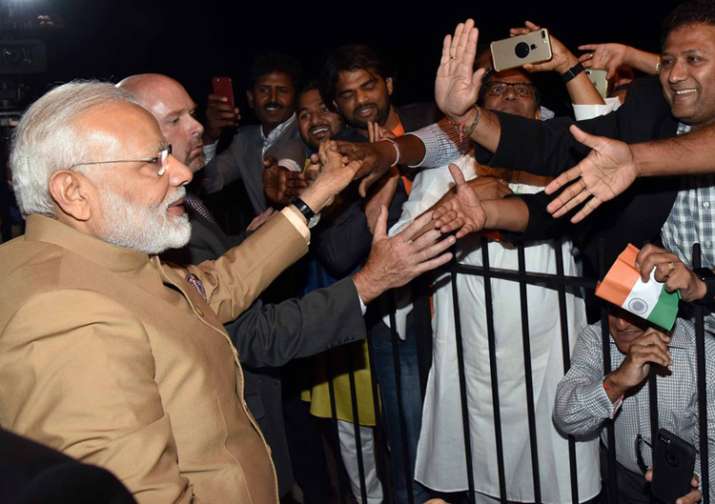 PM Modi given warm welcome by Indians in Washington DC