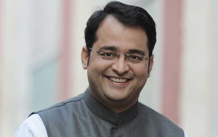 Dr. Praveen Tiwari