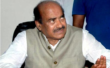TDP lawmaker creates ruckus at Vizag Airport after being
