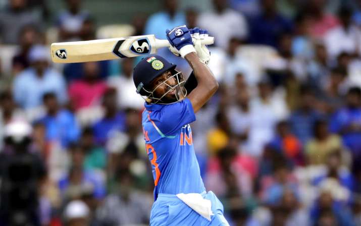 Virat Kohli equals Dhoni's record winning run