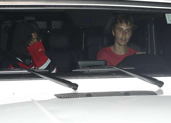 India Tv - Selena Gomez and Justin Bieber spotted together