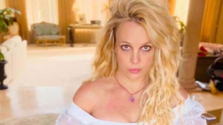Britney Spears Reveals Suffering From Nerve Damage On Right Side Of