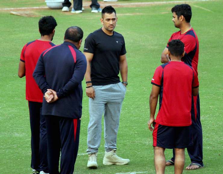 India TV - MS Dhoni, Nagpur, Jharkhand, Ranji Trophy India TV - MS Dhoni, Nagpur, Jharkhand, Ranji Trophy