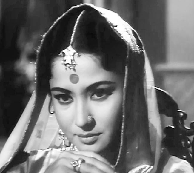 India Tv - Remembering Meena Kumari on her death anniversary India Tv - Remembering Meena Kumari on her death anniversary