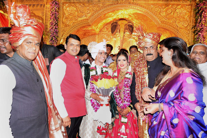 India TV - Maharashtra’s entire cabinet led by Chief Minister Devendra Fadnavis India TV - Maharashtra’s entire cabinet led by Chief Minister Devendra Fadnavis