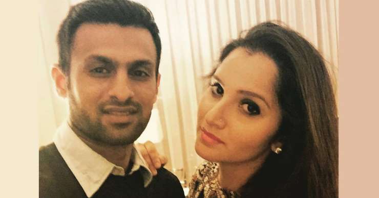 Shoaib Malik Celebrates 7th Marriage Anniversary With A Romantic Tweet ...