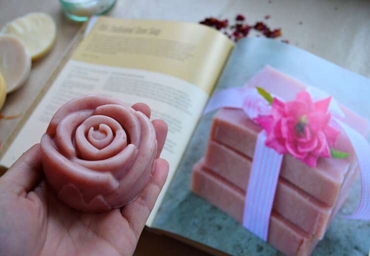 India Tv - rose soap India Tv - rose soap