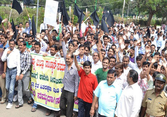 Tension Protests In Karnataka After Sc Orders Release Of Cauvery Water