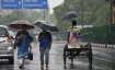 Delhi wakes up to light rain, minimum temperature drops to
