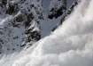 Avalanche hits mountains behind Kedarnath temple