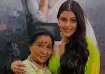 Asha Bhosle with grand daughter Zanai Bhosle 