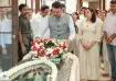 Devendra Fadnavis pays tribute to Asha Bhosle