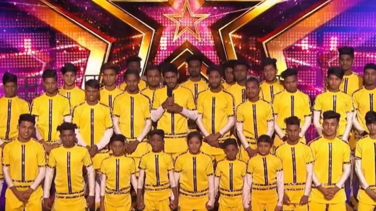 Mumbai Dance Group V Unbeatable Makes It To Americas Got Talent Final India Tv