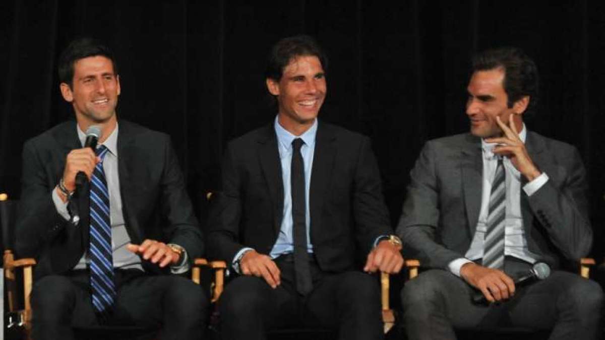 Tennis-Men's 'Big Three' in same half of French Open draw