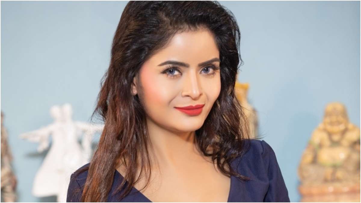 Gehana vasisth nude photos