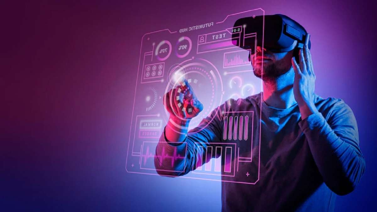 Virtual Reality in VR! NFL Pro Era, Powerwash Simulator VR, and Meta Quest  Plus