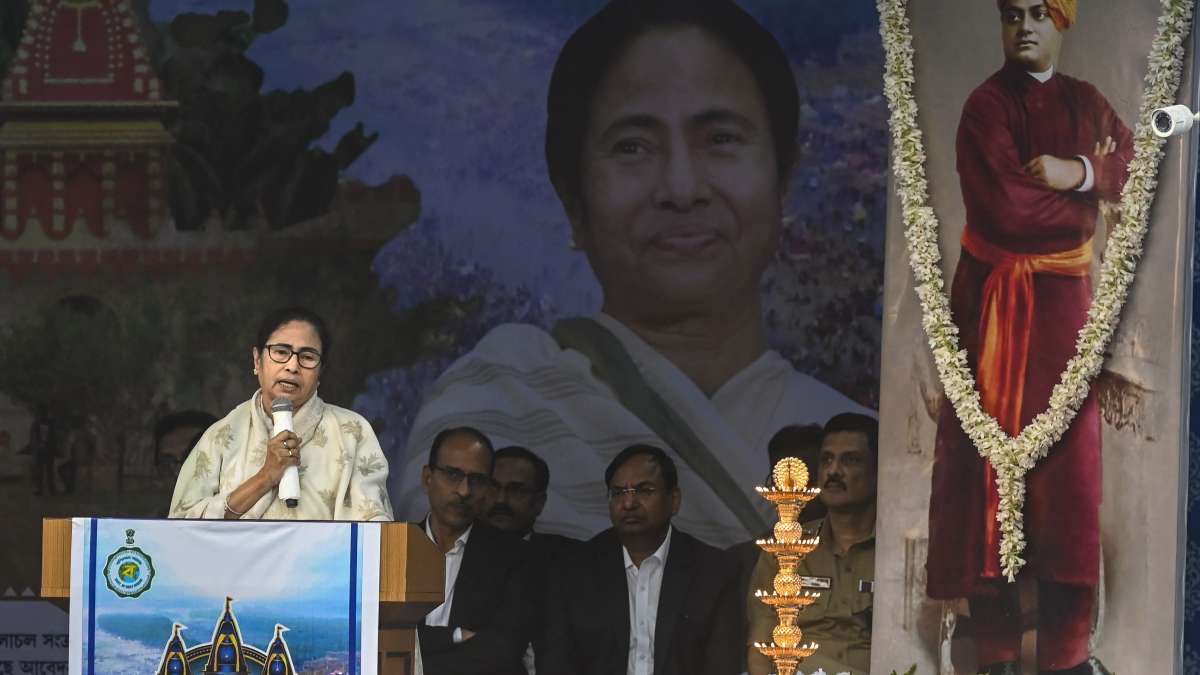 West Bengal To Have Varanasi-like Ganga Aarti: Mamata Banerjee – India TV