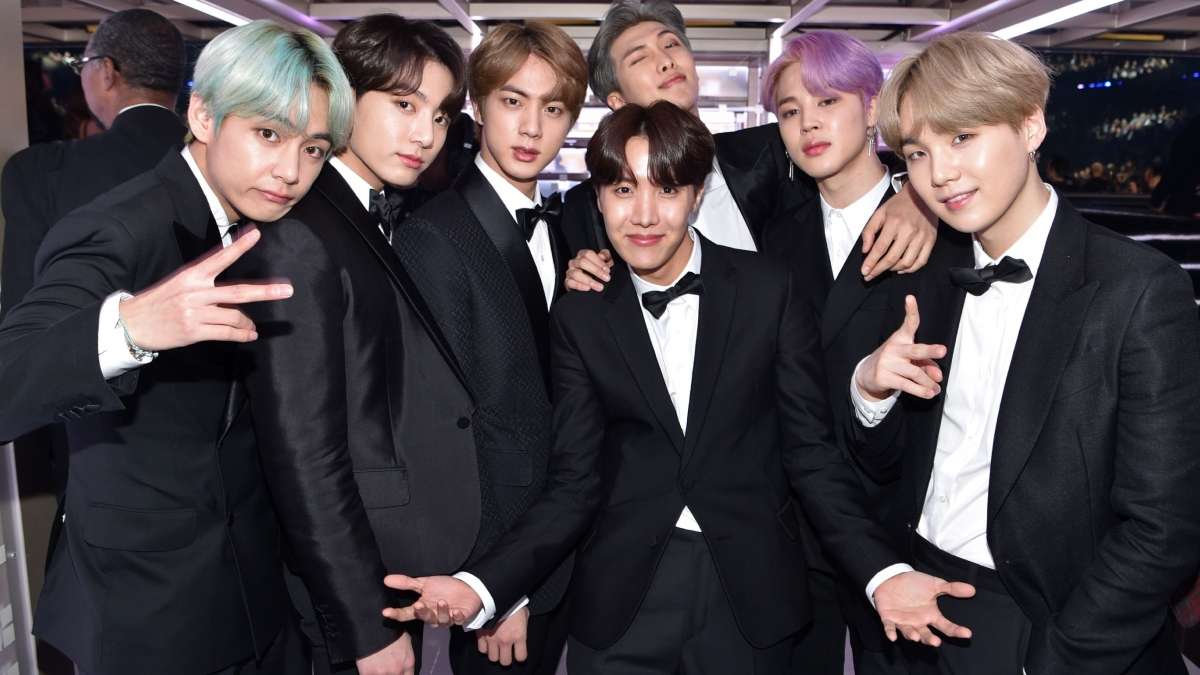 BTS 10th Anniversary: Jin's heartfelt letter for ARMY to BTS V's unseen  videos; how members are celebrating – India TV