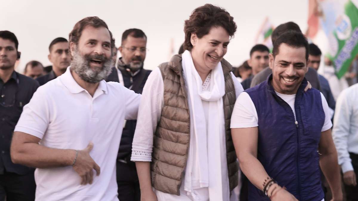 Robert Vadra wants Priyanka Gandhi to contest Lok Sabha election from Amethi Sultanpur seat Congress latest news – India TV