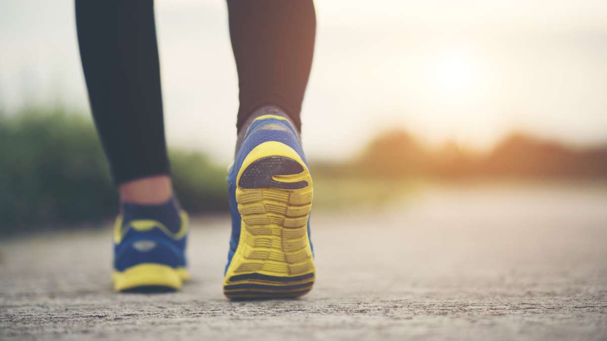 Short Walks to Dancing: 5 easy ways to complete 10,000 steps goal ...