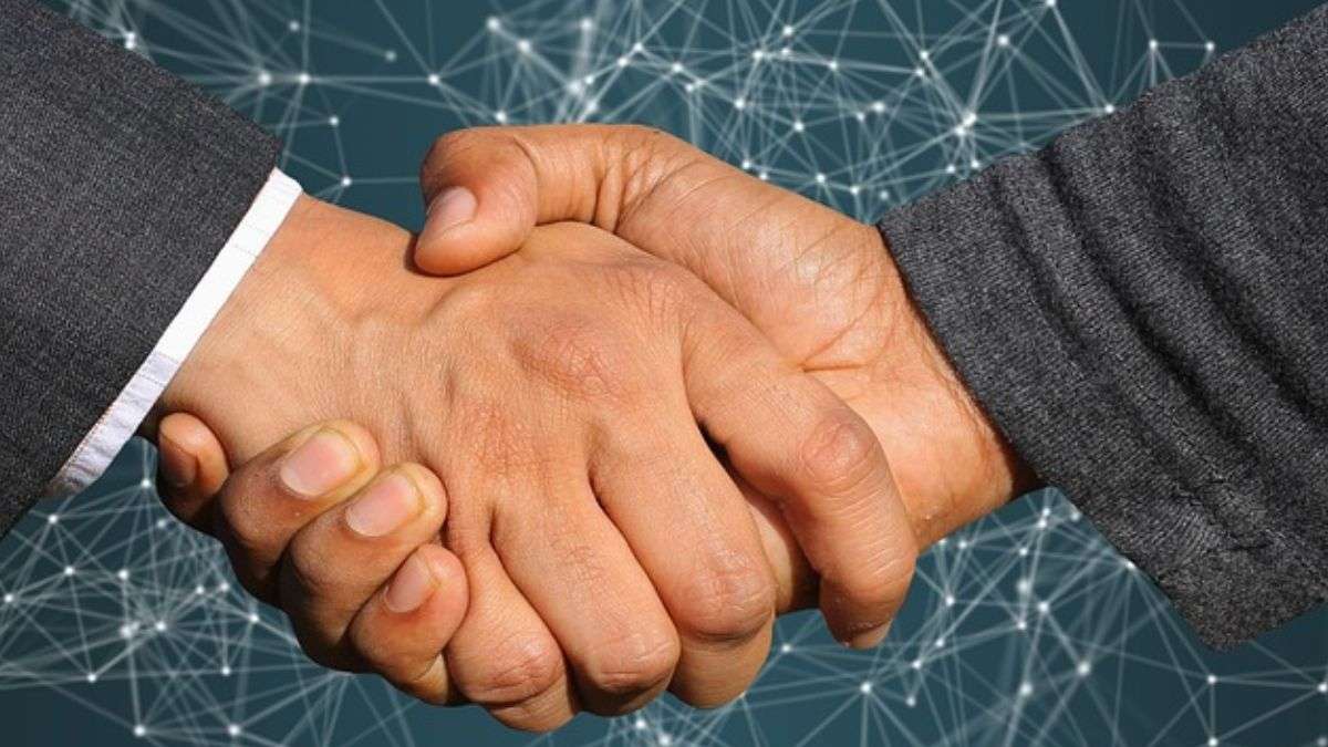 Tech Mahindra signs MoU with Pegatron