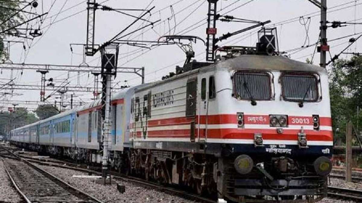Indian Railways running 1098 special trains, 52 per cent