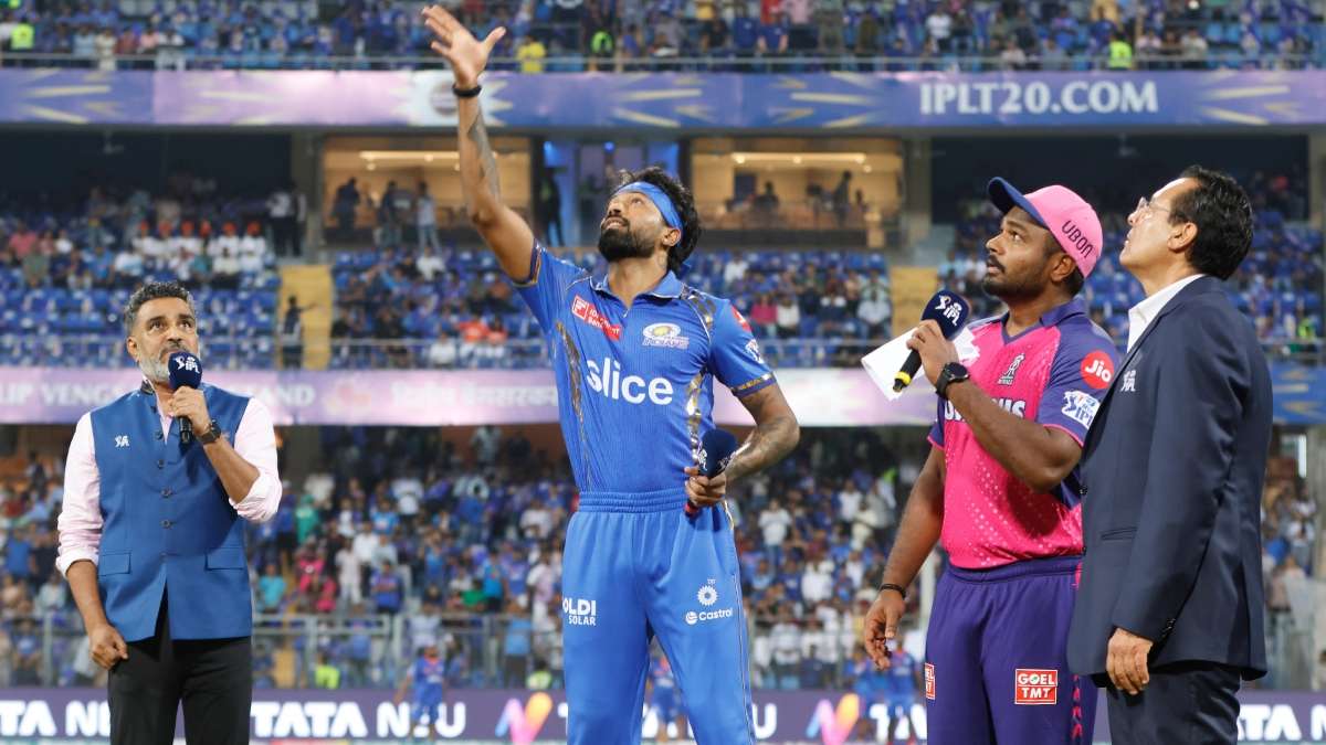 Mumbai Indians captain Hardik Pandya was booed at the toss