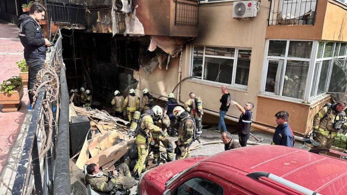 Turkey, Istanbul nightclub, fire, people killed