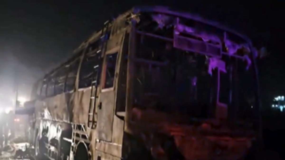 Haryana road accident, Eight dead several injured bus catches fire, accident at Kundli Manesar Palwa