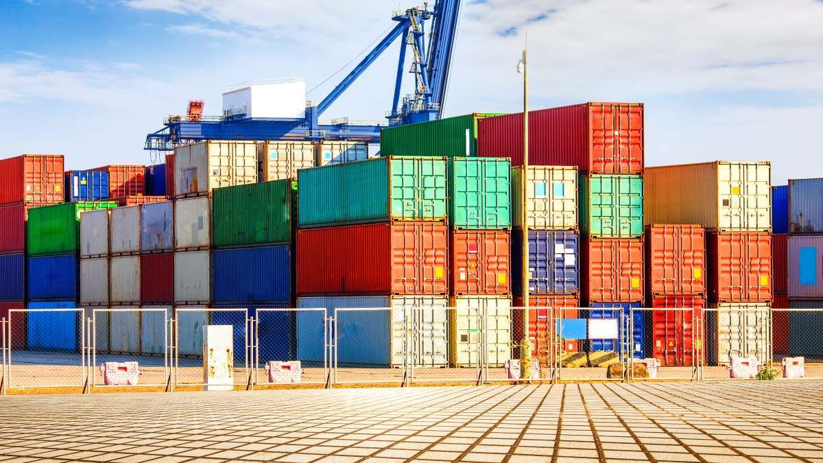 India registers record export at USD 778 billion in 2023-24