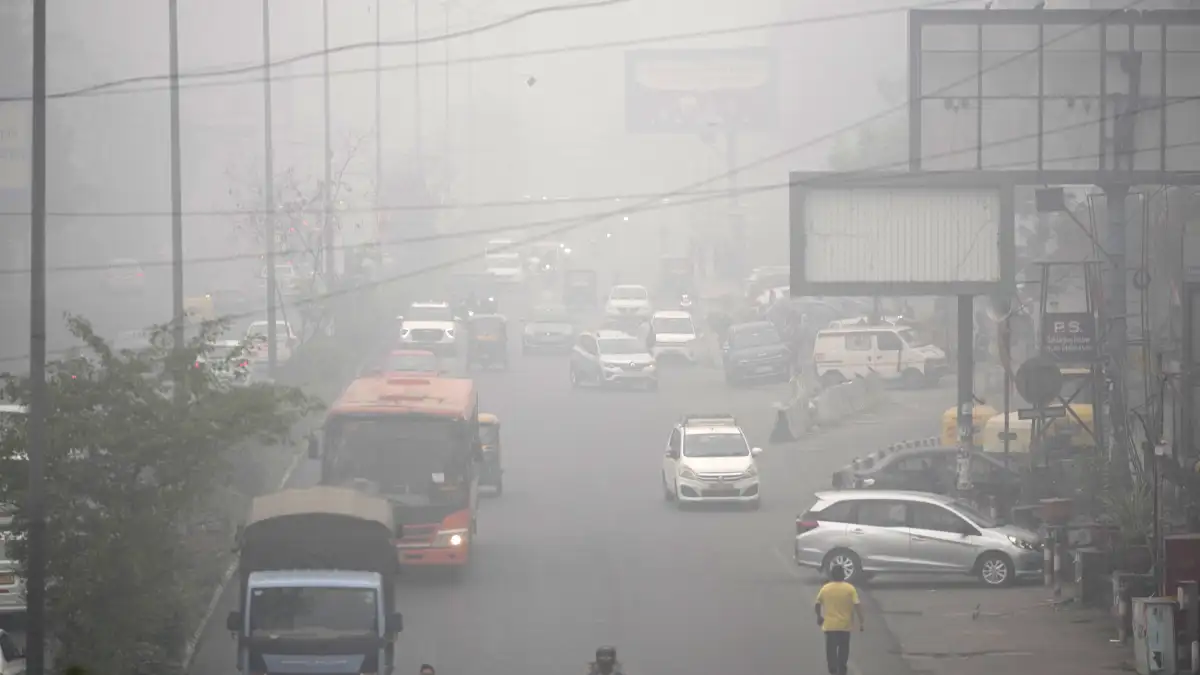 Air Pollution: THESE universities in Delhi move to online classes as AIQ worsens - check full list