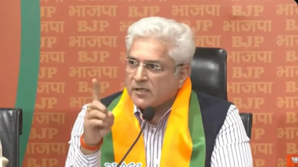 Kailash Gahlot joins BJP 