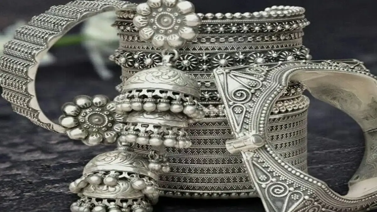 Silver price today November 27: Check latest rates in Mumbai, Delhi,  Chennai, Kolkata | Maharashtra News – India TV