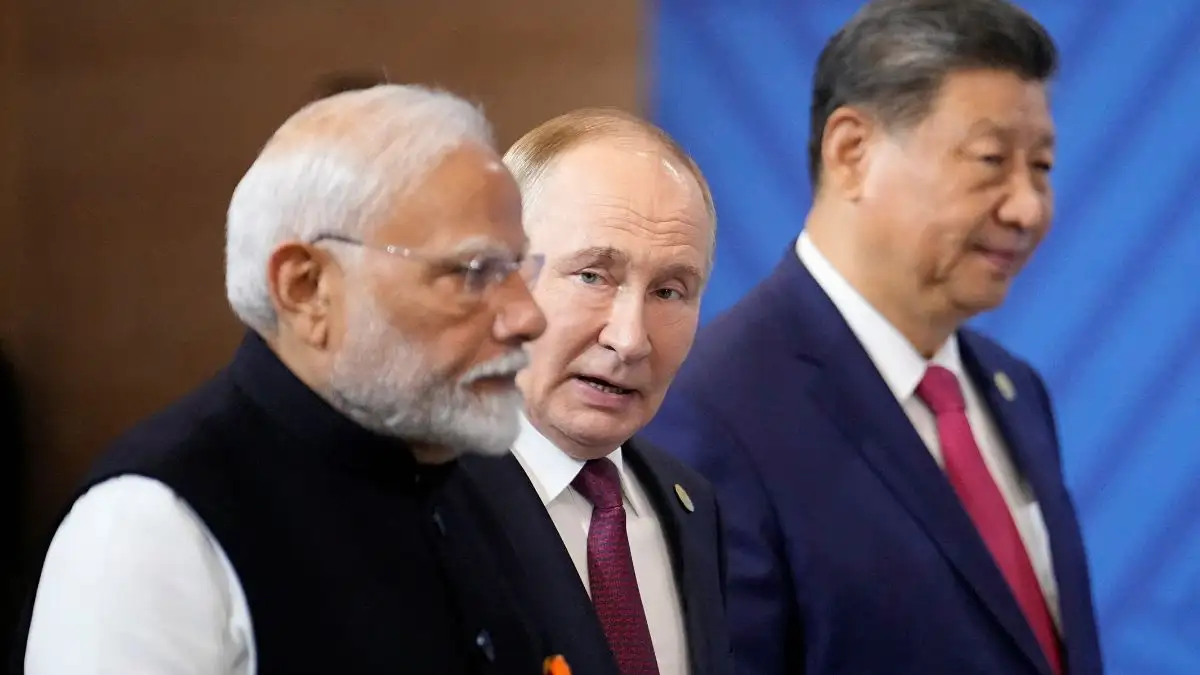 Vladimir Putin with PM Modi and President Xi Jinping at