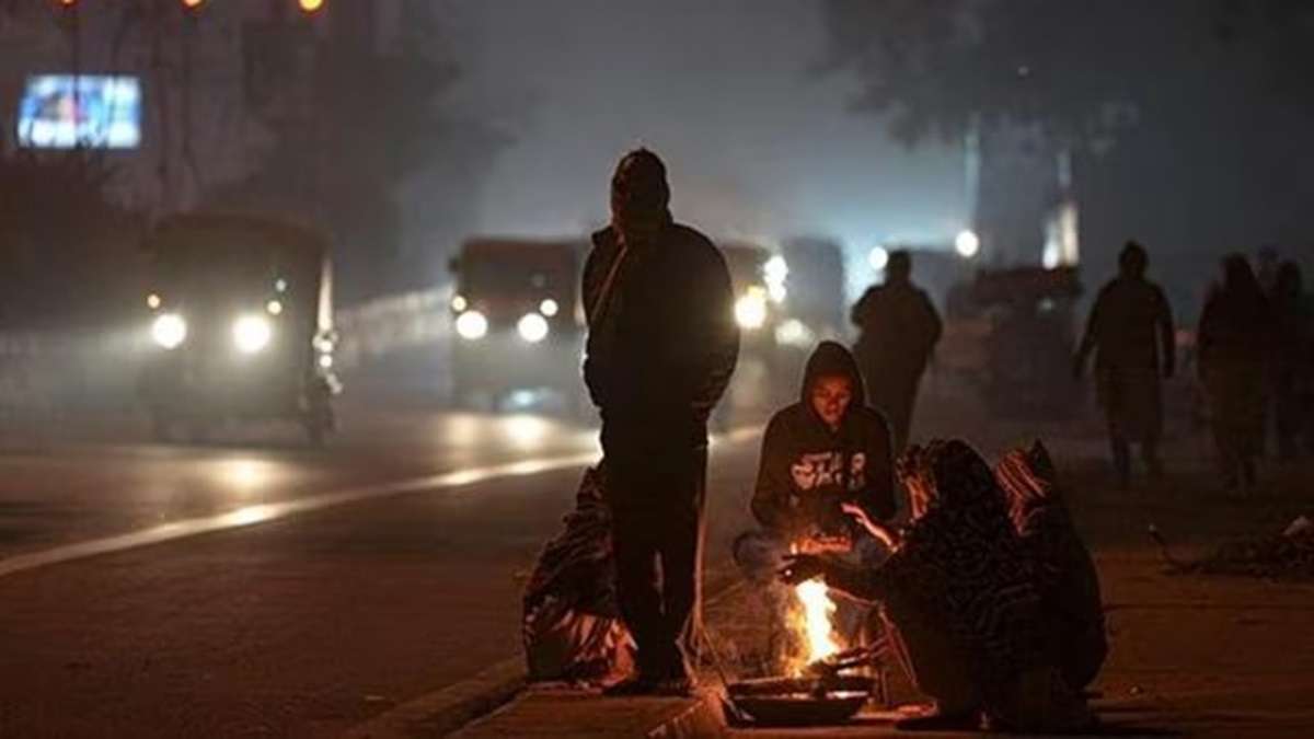 Delhi records coldest night of the season at 10.2 degrees