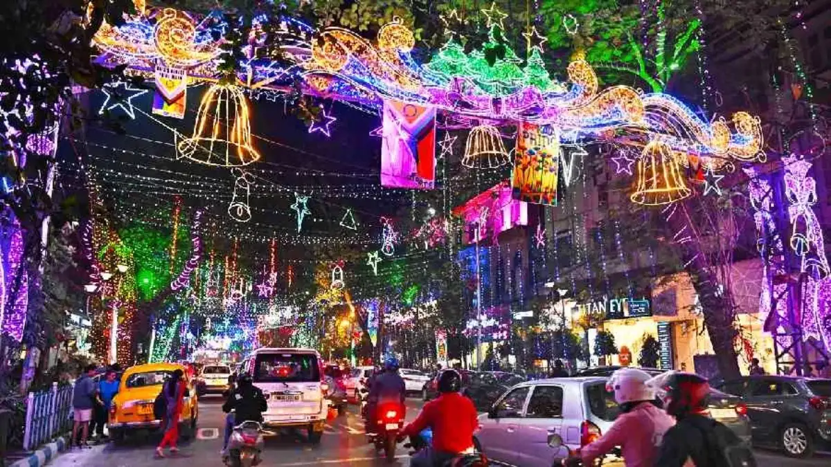 Park Street lit up before Christmas