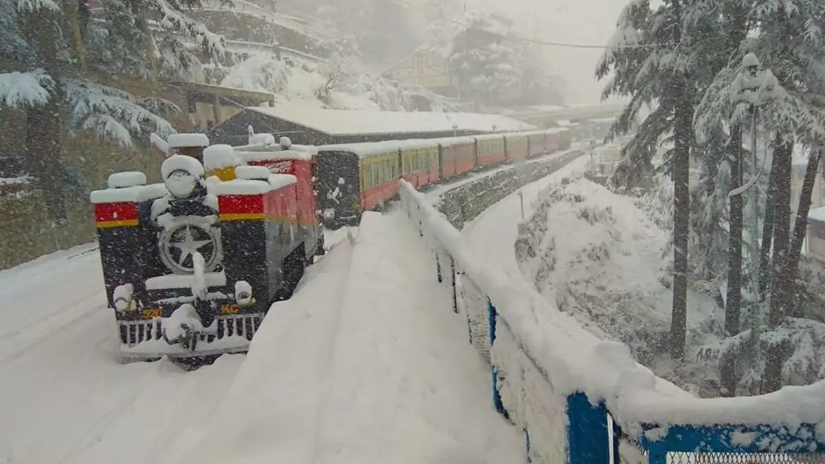 Shimla Kalka railway LINE, holiday special train on UNESCO world heritage line by Northern Railway, 