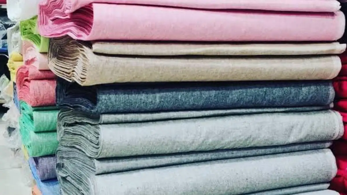 Karnataka govt officers, employees to wear Khadi to work on first Saturday to promote fabric, related products | Karnataka News – India TV