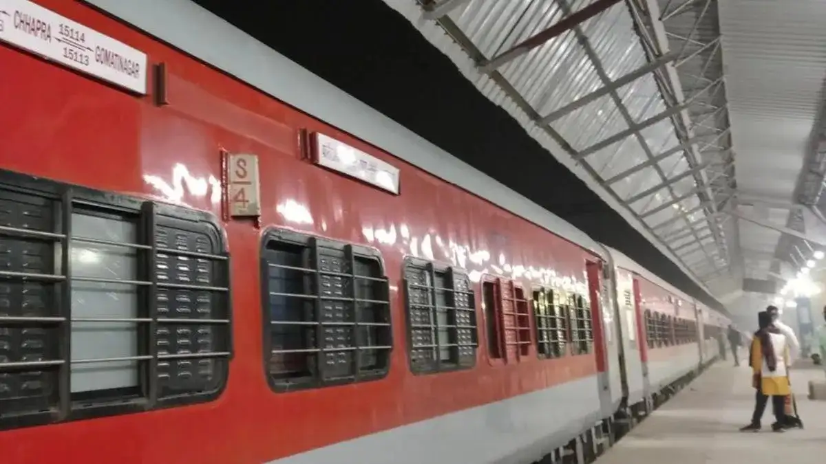 Woman’s beheaded body found inside train coach, other parts stuffed in polythene bags in Lucknow