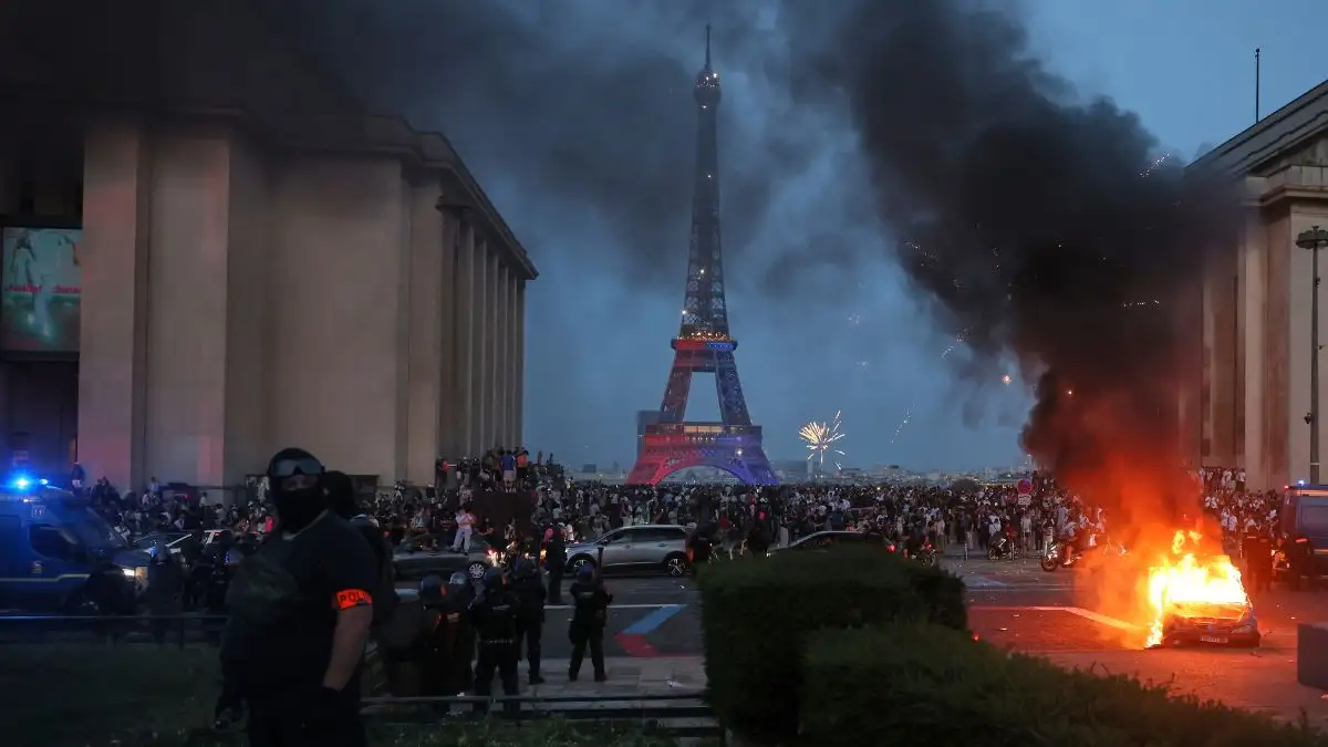 PSG Champions League Win Sparks Riots, Hundreds Arrested in Paris | Quick Digest