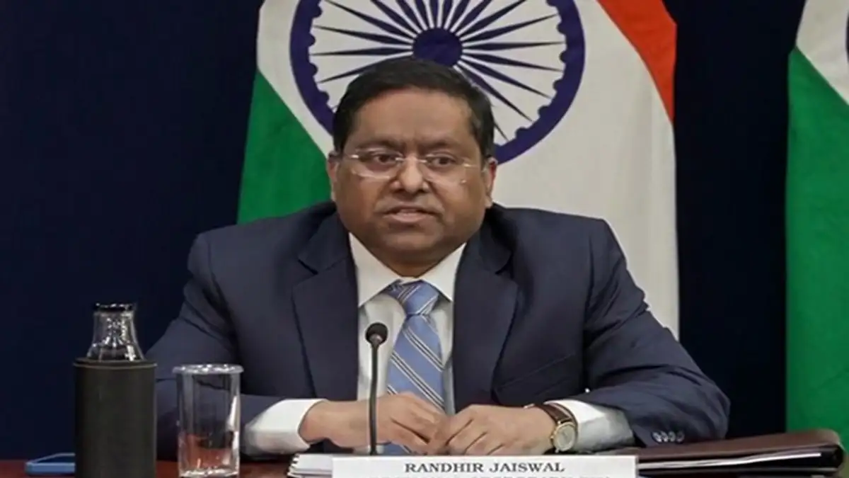 भारत ने ओमान तट पर अपने व्यापारिक पोत पर हुए हमले की निंदा की, घटना को  'अस्वीकार्य' बताया | इंडिया न्यूज़ – इंडिया टीवी