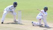 'Helmet se LBW le sakte hain': Pant takes a dig at Mominul Haque, leaves Gavaskar in splits&nbsp;-&nbsp;WATCH