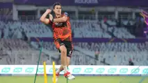 Why is Pat Cummins not playing for Sunrisers Hyderabad against KKR in IPL 2026?